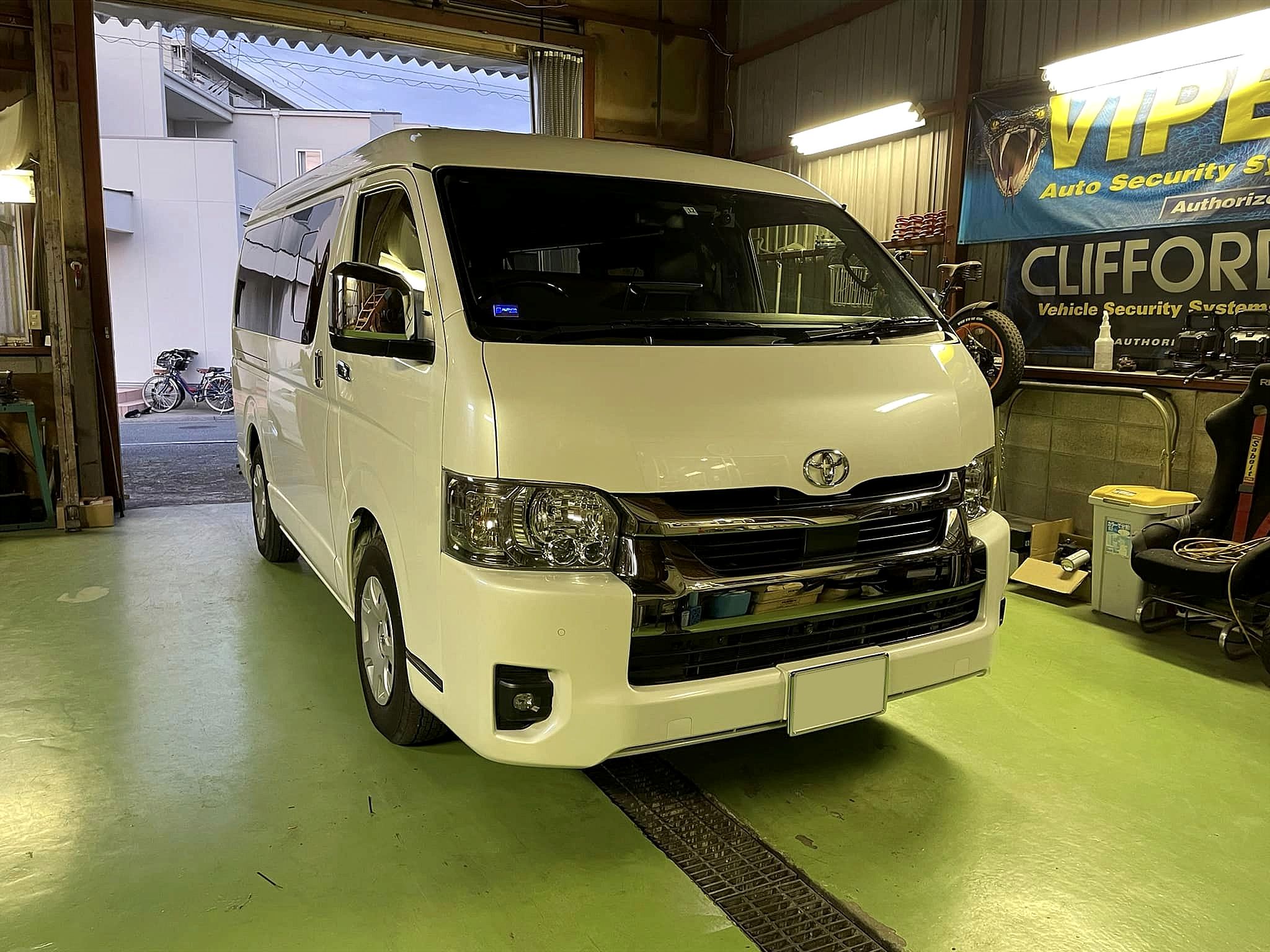 IGLA2+ 車　セキュリティ　ハイエース　中古 IGLA2+ 車 セキュリティ ハイエース 中古